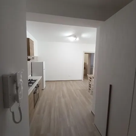 Middle Town アパート *