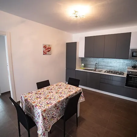 Apartment Middle Town *