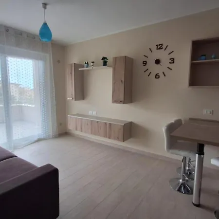 Apartment Middle Town *