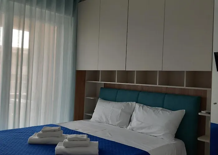 Middle Town 公寓 特罗佩阿